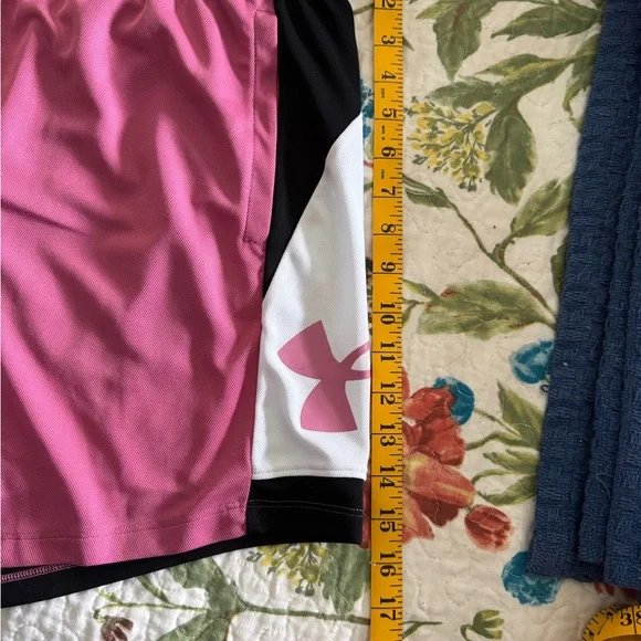 3 pair-Under Armour XL Women's Athletic Shorts - Picture 3 of 16